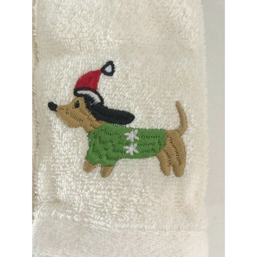 Avanti Christmas Dachshund Fingertip Towel Set Of 2 Ivory Doxie Hot Dog Holiday